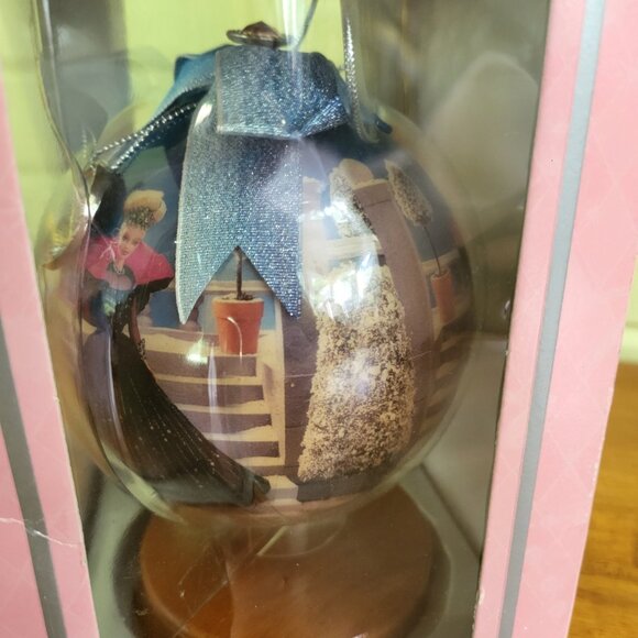 1998 Holiday Barbie 4" Decoupage Ornament w Wooden Ornament Stand MATTEL T4 - Picture 5 of 8